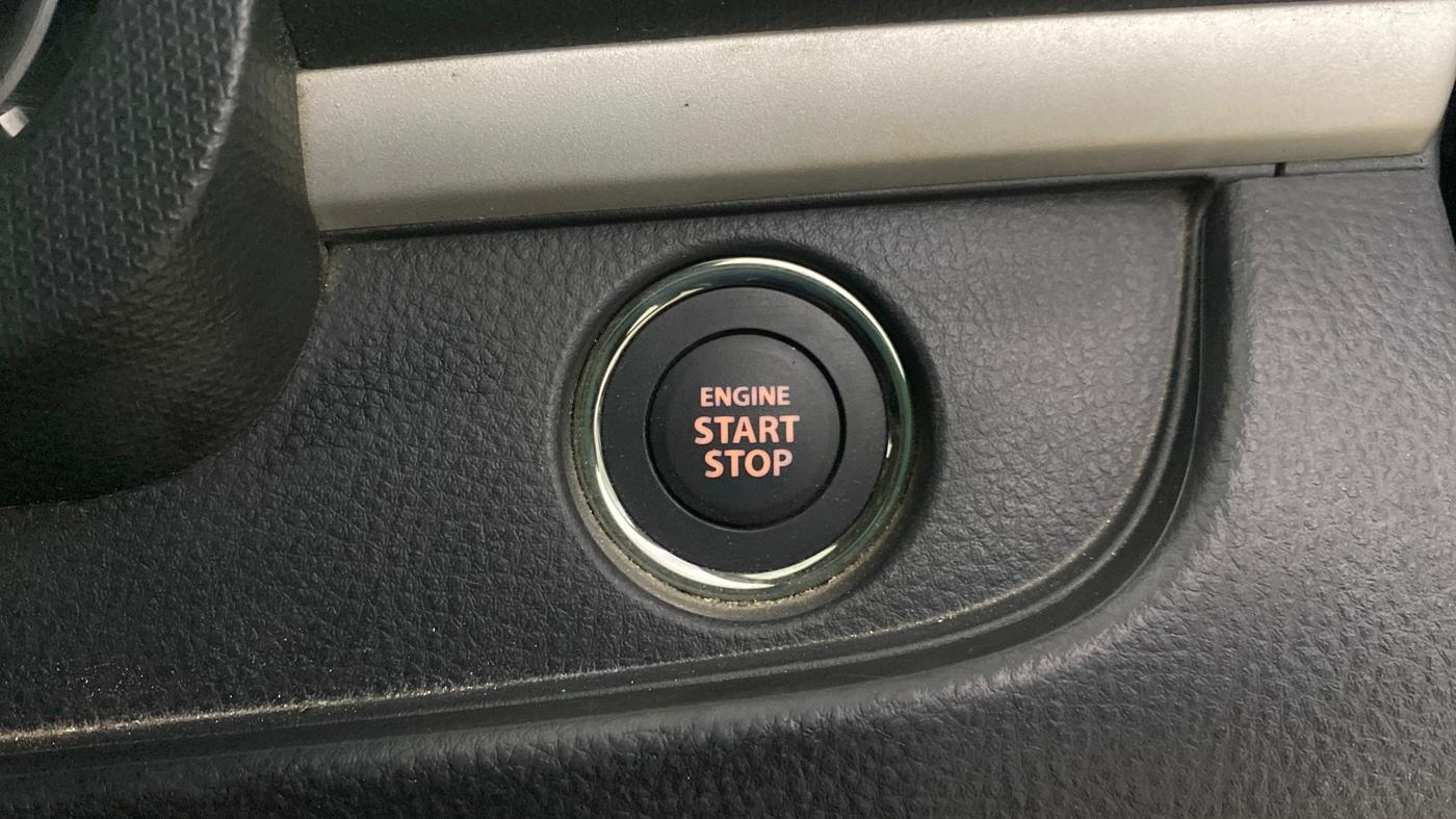 2016 Maruti Swift ZXI, Petrol, Manual, 43,897 km, Keyless Start/ Stop Button