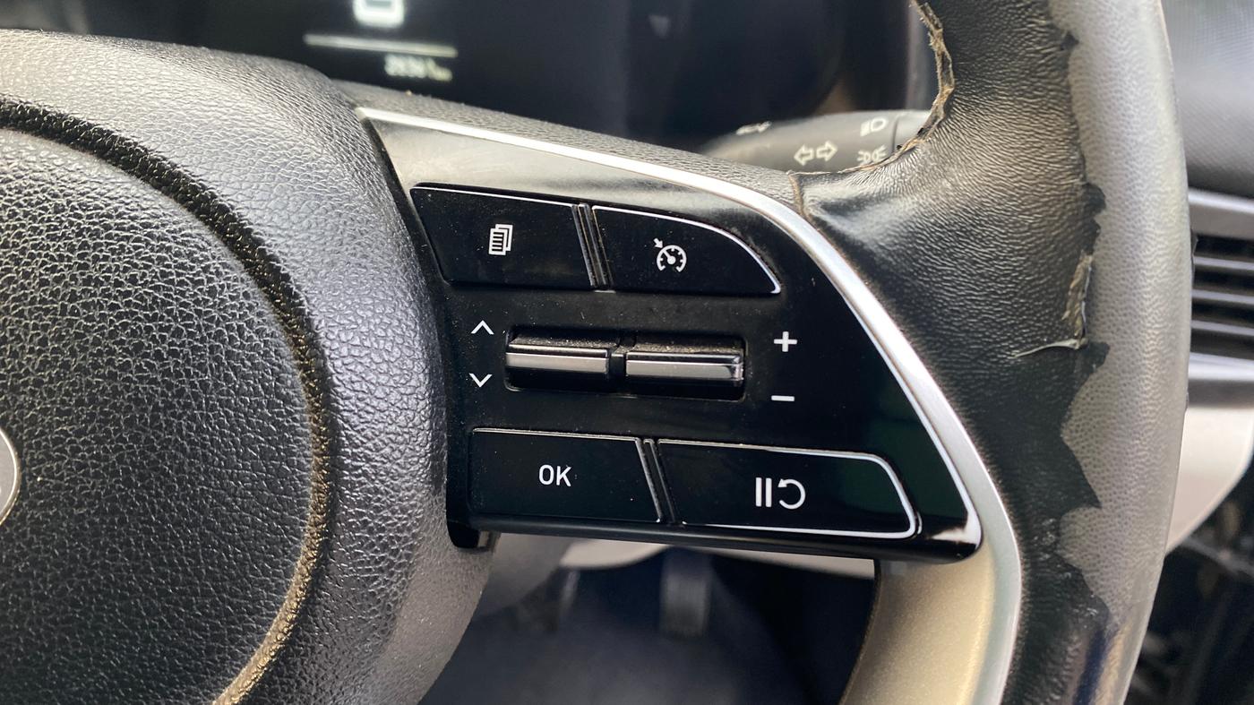2023 Hyundai NEW I20 ASTA (O) 1.2 MT, Petrol, Manual, 28,357 km, Adaptive Cruise Control