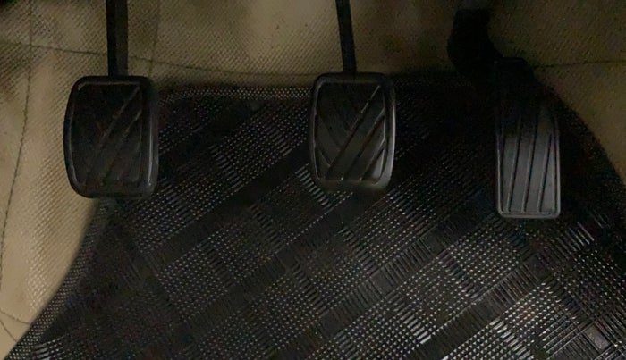 2020 Maruti Celerio VXI CNG, CNG, Manual, 59,337 km, Pedals