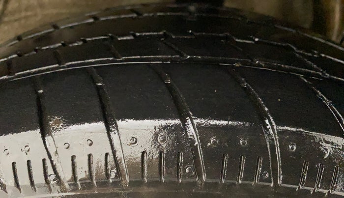 2020 Maruti Celerio VXI CNG, CNG, Manual, 59,337 km, Left Rear Tyre Tread