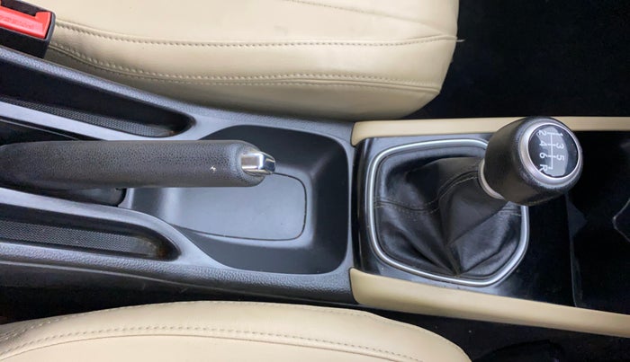 2021 Honda City 1.5L I-VTEC V MT 5TH GEN, Petrol, Manual, 71,202 km, Gear Lever