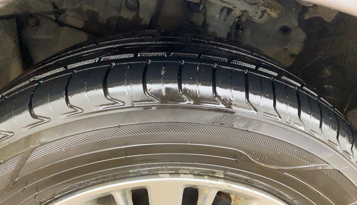 2021 Honda City 1.5L I-VTEC V MT 5TH GEN, Petrol, Manual, 71,202 km, Left Front Tyre Tread