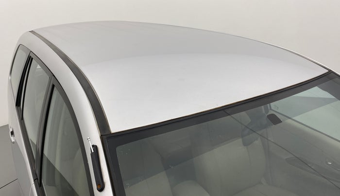 2014 Toyota Innova 2.5 VX 8 STR BS IV, Diesel, Manual, 1,88,079 km, Roof