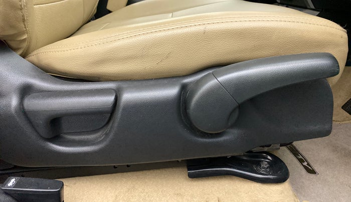 2019 Honda City 1.5L I-VTEC VX CVT, Petrol, Automatic, 24,026 km, Driver Side Adjustment Panel