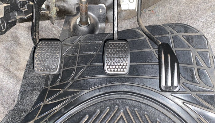 2014 Maruti Alto K10 VXI, Petrol, Manual, 46,518 km, Pedals