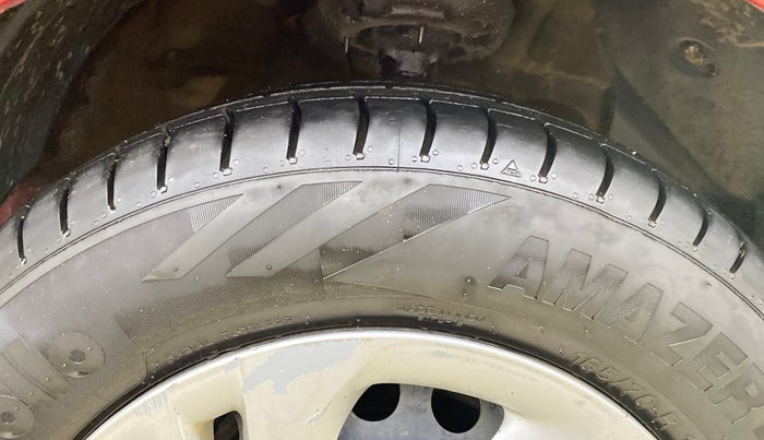 2020 Hyundai AURA S 1.2, Petrol, Manual, 25,424 km, Right Front Tyre Tread