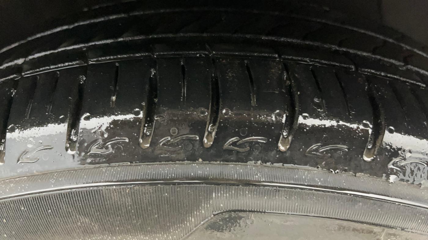 2023 Hyundai AURA SX 1.2 CNG, CNG, Manual, 14,152 km, Right Front Tyre Tread