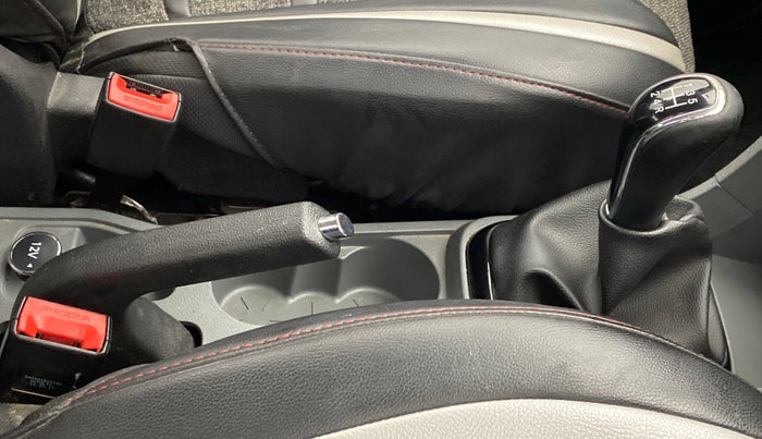 2017 Tata TIGOR XZ 1.2 REVOTRON OPT, Petrol, Manual, 36,677 km, Gear Lever