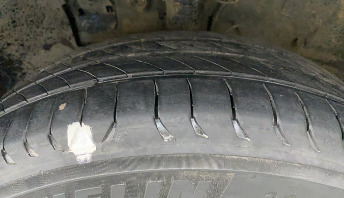 2019 Hyundai VENUE 1.0 TURBO GDI SX+ AT, Petrol, Automatic, 43,438 km, Left Front Tyre Tread