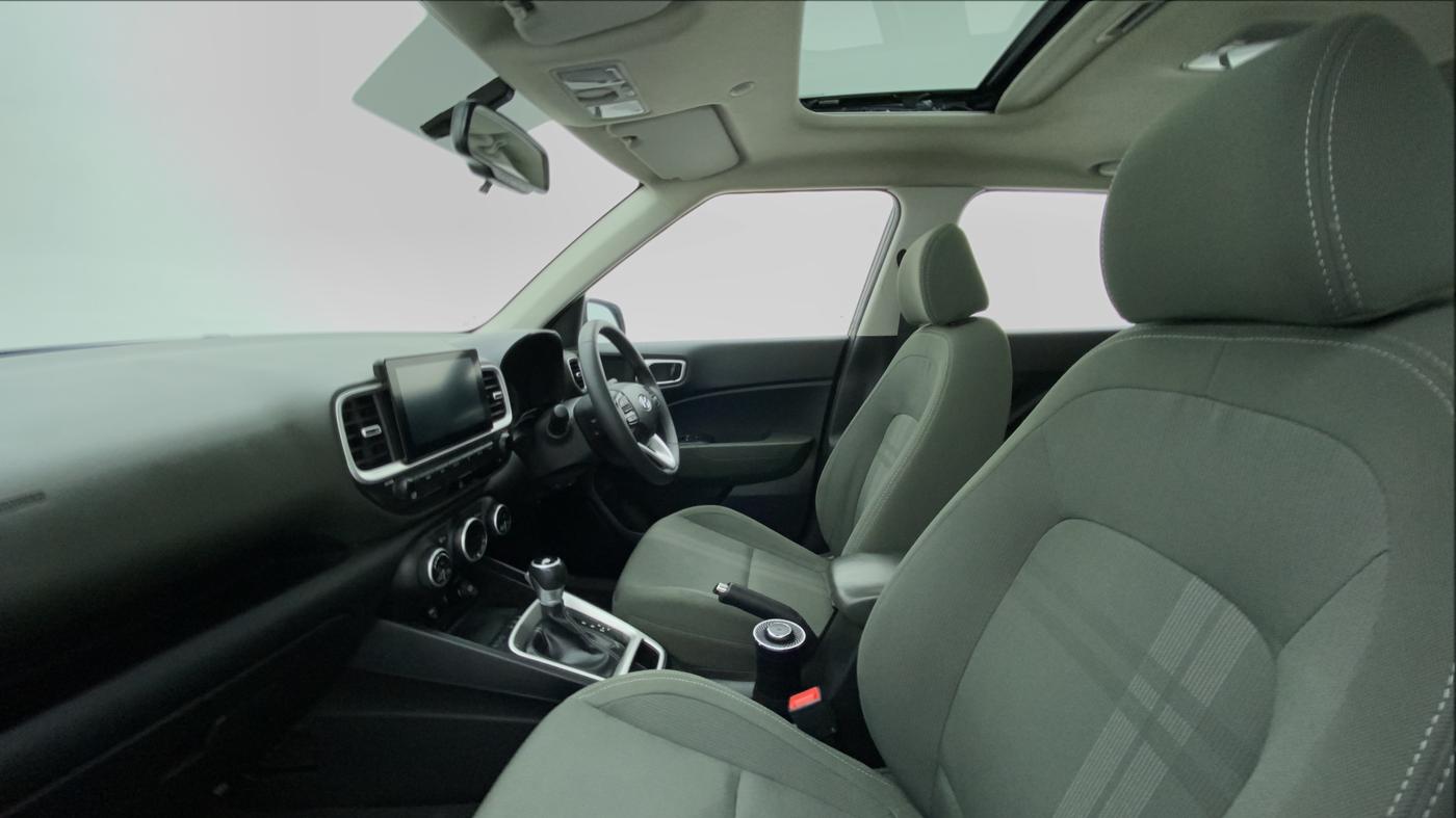 2019 Hyundai VENUE 1.0 TURBO GDI SX+ AT, Petrol, Automatic, 43,438 km, Right Side Front Door Cabin