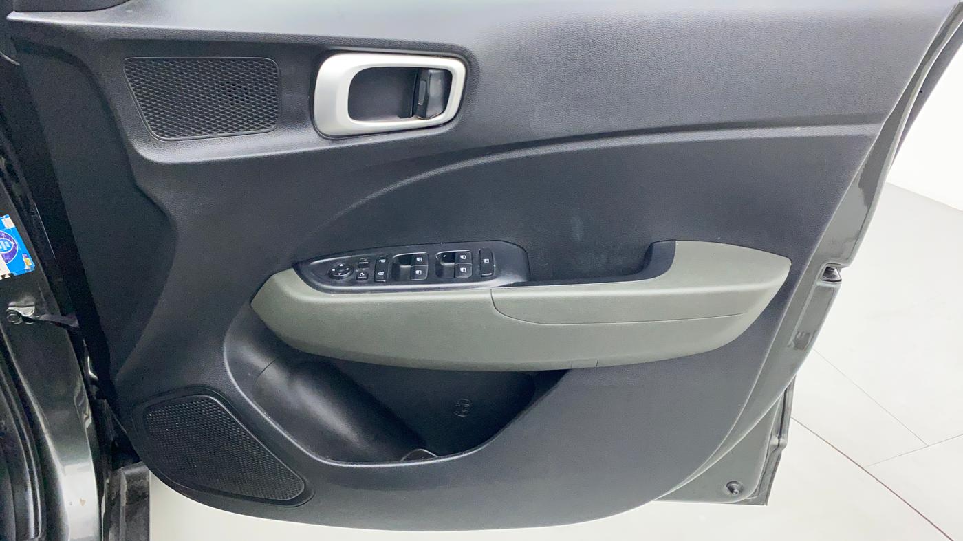 2019 Hyundai VENUE 1.0 TURBO GDI SX+ AT, Petrol, Automatic, 43,438 km, Driver Side Door Panels Control