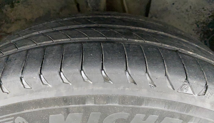 2019 Hyundai VENUE 1.0 TURBO GDI SX+ AT, Petrol, Automatic, 43,438 km, Right Front Tyre Tread