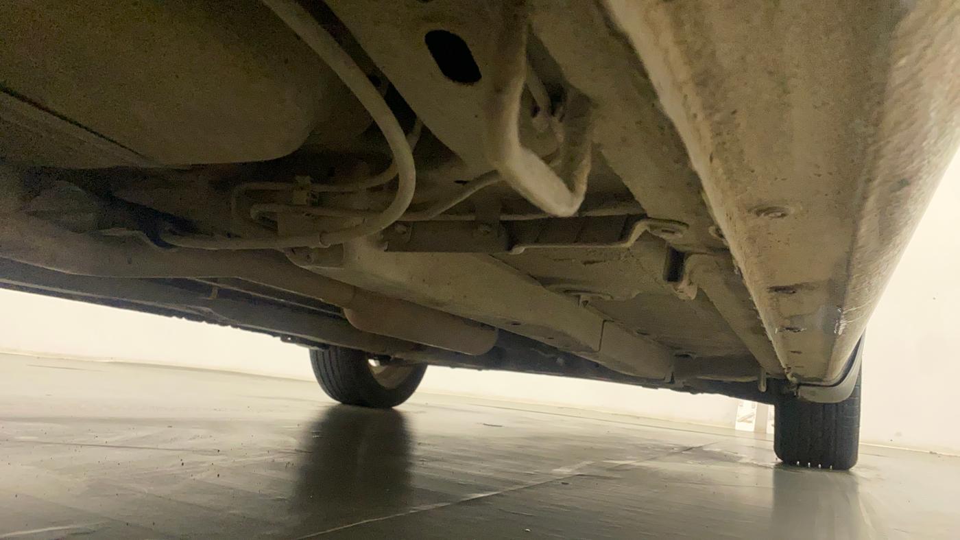 2016 Maruti Ciaz ZXI+ AT, Petrol, Automatic, 90,756 km, Right Side Underbody