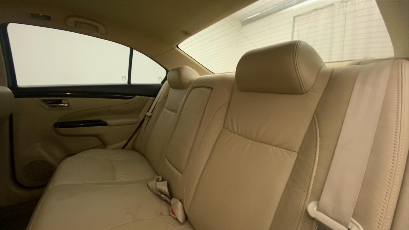 2016 Maruti Ciaz ZXI+ AT, Petrol, Automatic, 90,756 km, Right Side Rear Door Cabin