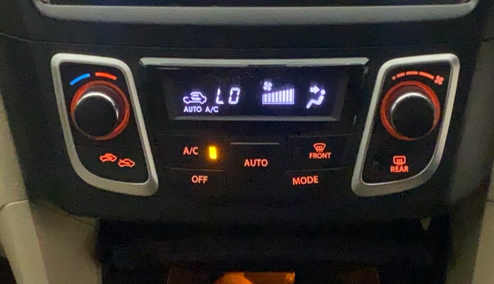 2016 Maruti Ciaz ZXI+ AT, Petrol, Automatic, 90,756 km, Automatic Climate Control