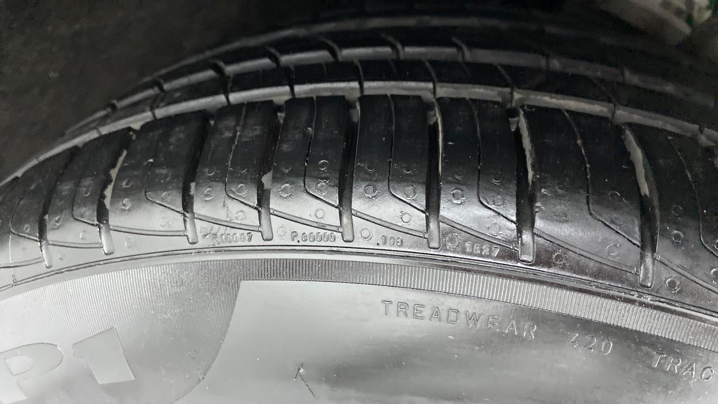 2014 Audi A6 35 TDI S LINE, Diesel, Automatic, 32,586 km, Right Front Tyre Tread
