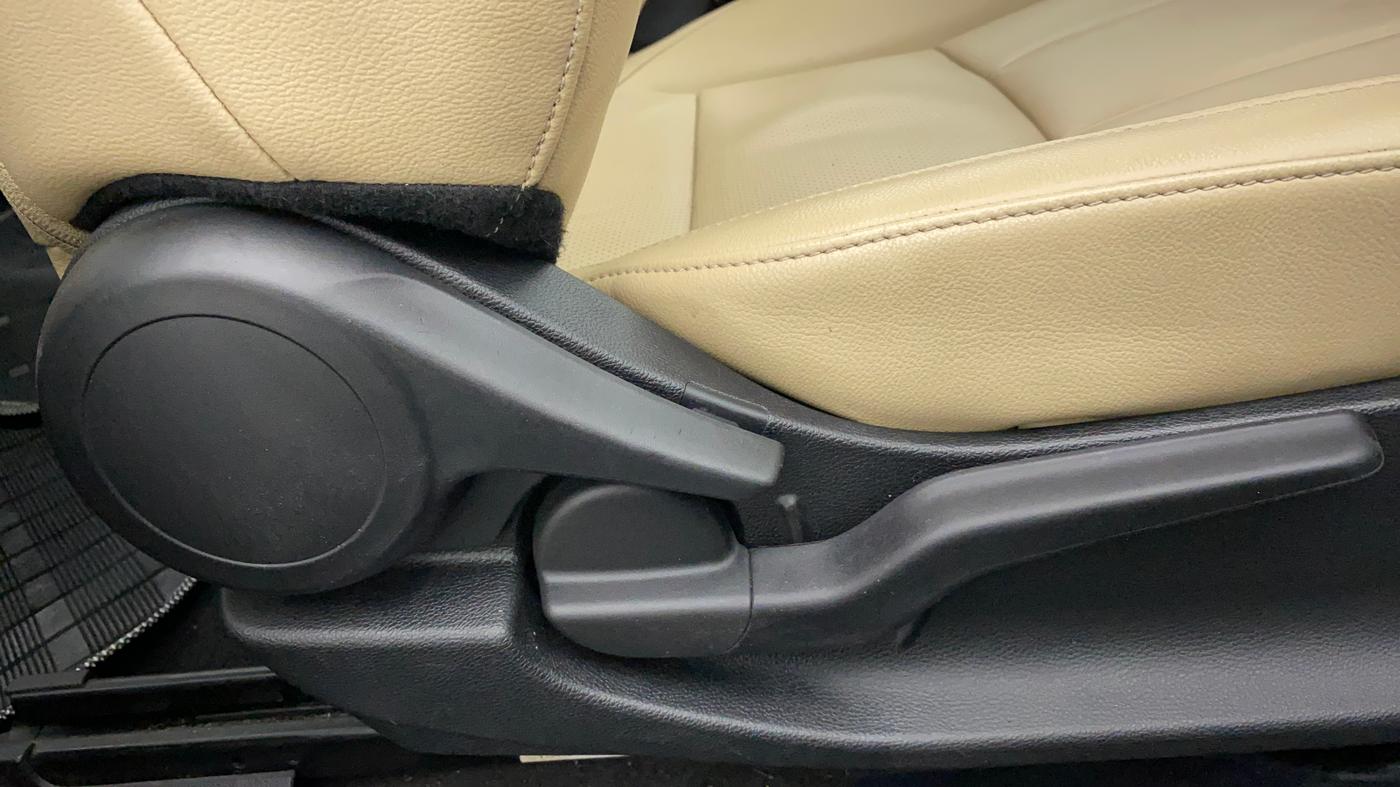 2021 Honda City 1.5L I-VTEC ZX CVT, Petrol, Automatic, 27,021 km, Driver Side Adjustment Panel