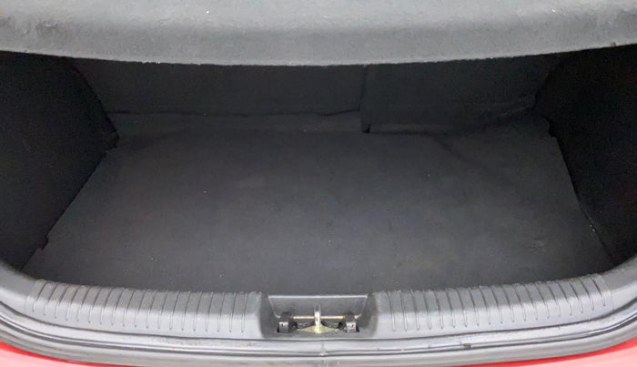 2013 Hyundai i20 SPORTZ 1.2, Petrol, Manual, 58,779 km, Boot Inside