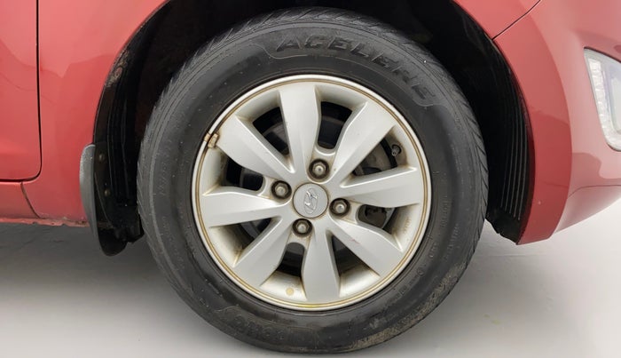 2013 Hyundai i20 SPORTZ 1.2, Petrol, Manual, 58,779 km, Right Front Wheel