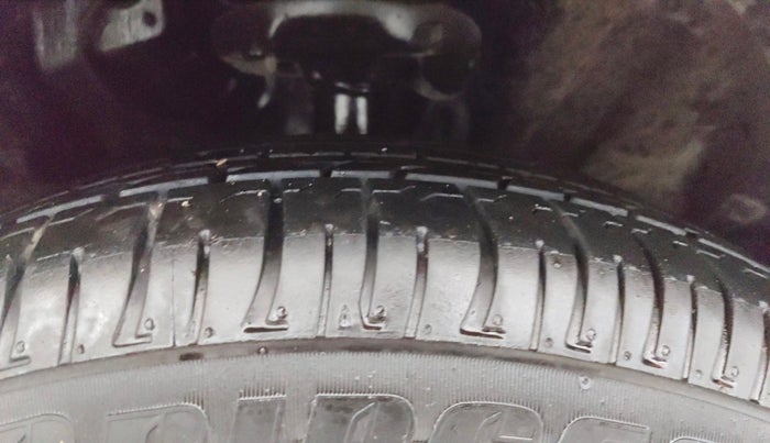 2021 KIA SELTOS HTK PLUS AT 1.5 DIESEL, Diesel, Automatic, 51,328 km, Right Front Tyre Tread