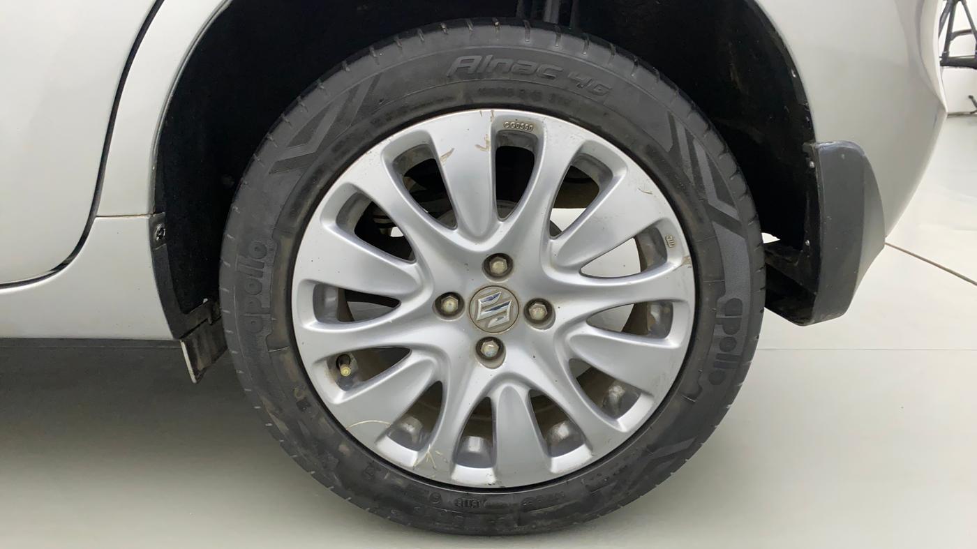 2017 Maruti Baleno ZETA PETROL 1.2, Petrol, Manual, 38,540 km, Left Rear Wheel