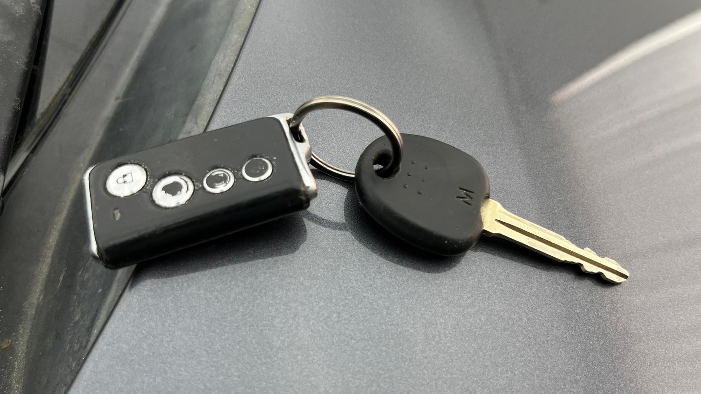 2014 Hyundai i10 MAGNA 1.1, Petrol, Manual, 68,803 km, Key Close Up
