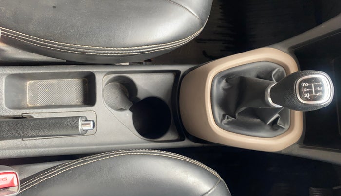 2019 Hyundai Grand i10 SPORTZ 1.2 KAPPA VTVT, Petrol, Manual, 34,987 km, Gear Lever