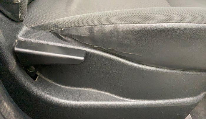 2018 Tata Tiago XM PETROL, Petrol, Manual, 39,925 km, Driver Side Adjustment Panel