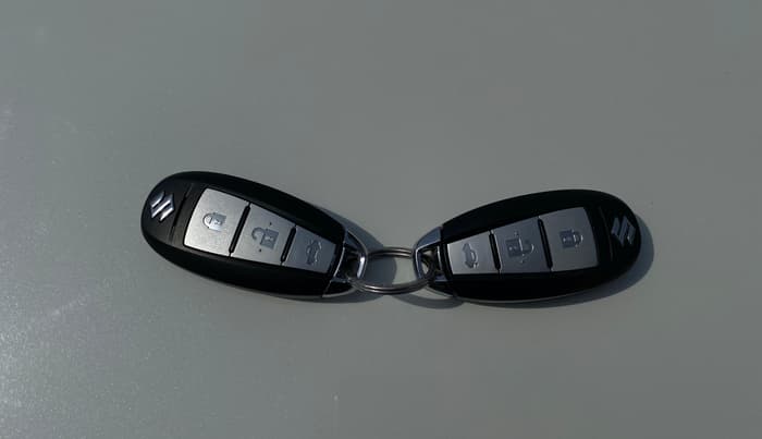 2024 Maruti Ciaz ALPHA  AT 1.5 SHVS PETROL, Petrol, Automatic, 13,508 km, Key Close Up