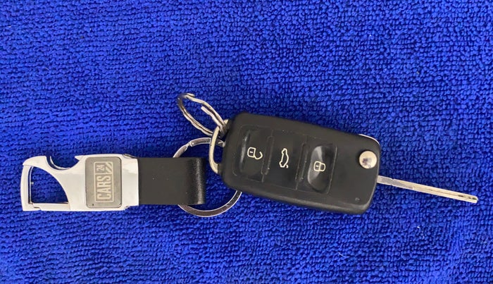 2018 Skoda Rapid STYLE 1.6 MPI AT, Petrol, Automatic, 49,088 km, Key Close Up