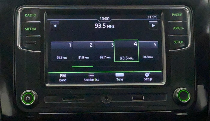 2018 Skoda Rapid STYLE 1.6 MPI AT, Petrol, Automatic, 49,088 km, Infotainment System