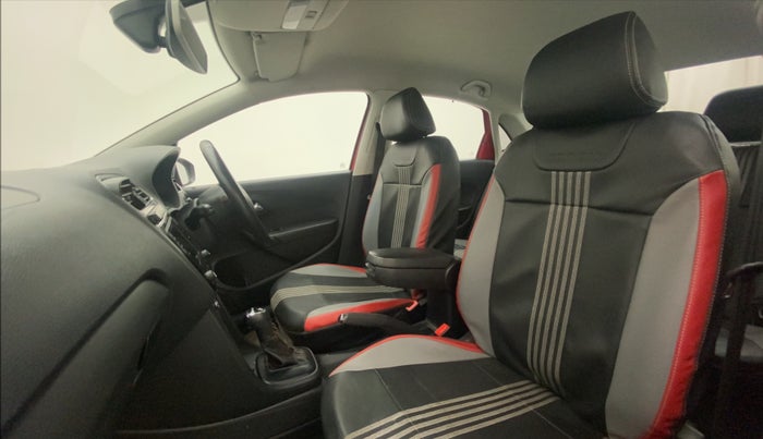 2018 Skoda Rapid STYLE 1.6 MPI AT, Petrol, Automatic, 49,088 km, Right Side Front Door Cabin