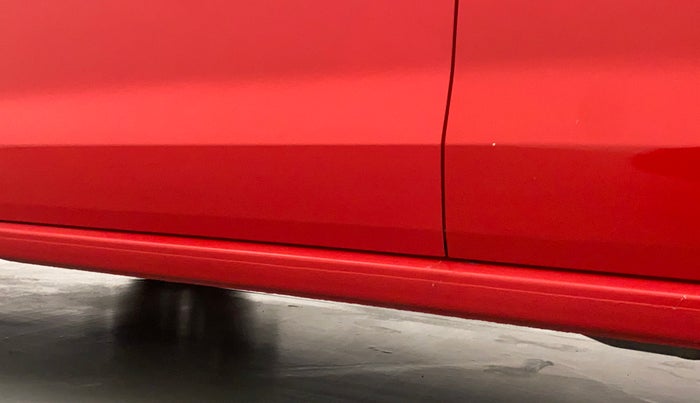 2018 Skoda Rapid STYLE 1.6 MPI AT, Petrol, Automatic, 49,088 km, Left running board - Paint has minor damage