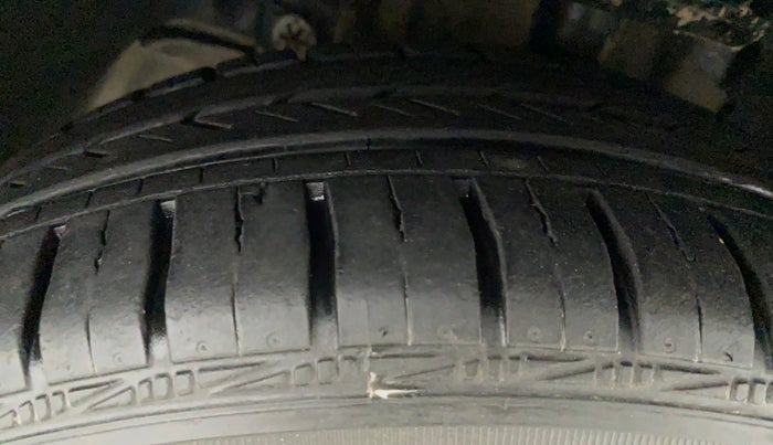 2018 Tata TIGOR XZA PETROL, Petrol, Automatic, 69,393 km, Left Front Tyre Tread