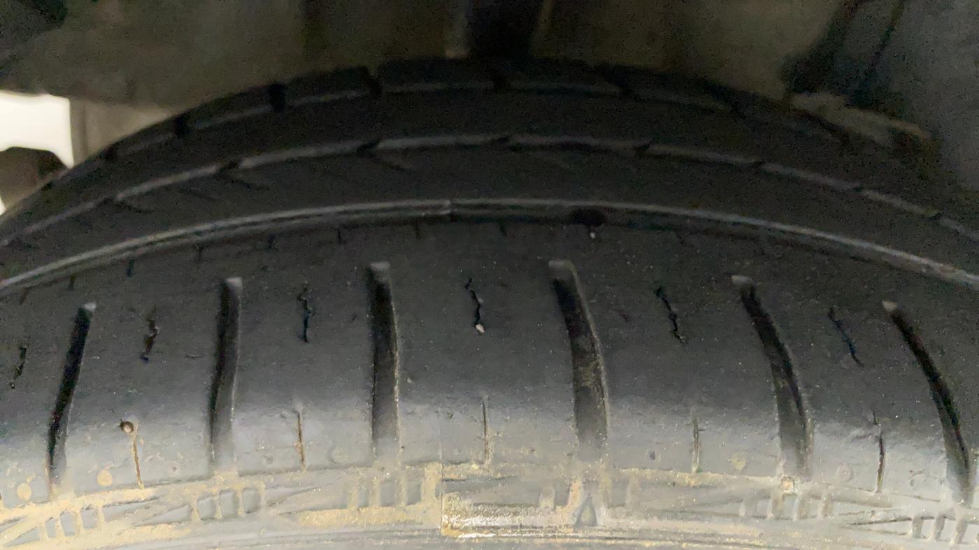 2018 Tata TIGOR XZA PETROL, Petrol, Automatic, 69,393 km, Right Rear Tyre Tread
