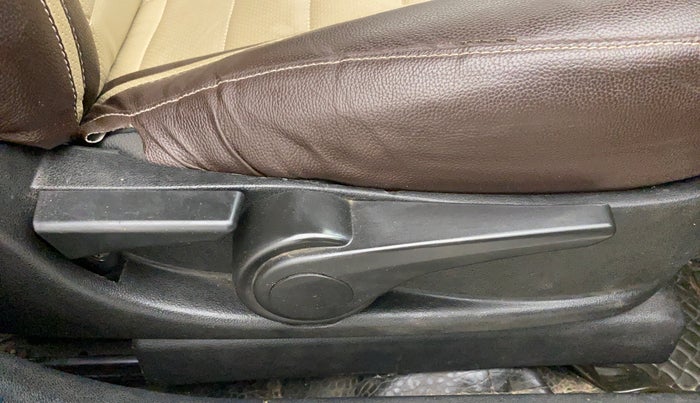 2018 Tata TIGOR XZA PETROL, Petrol, Automatic, 69,393 km, Driver Side Adjustment Panel