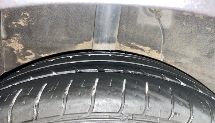 2021 Hyundai GRAND I10 NIOS SPORTZ 1.2 KAPPA VTVT, Petrol, Manual, 42,184 km, Right Rear Tyre Tread