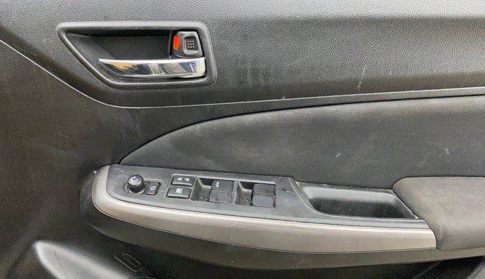 2022 Maruti Swift ZXI PLUS, Petrol, Manual, 71,193 km, Driver Side Door Panels Control