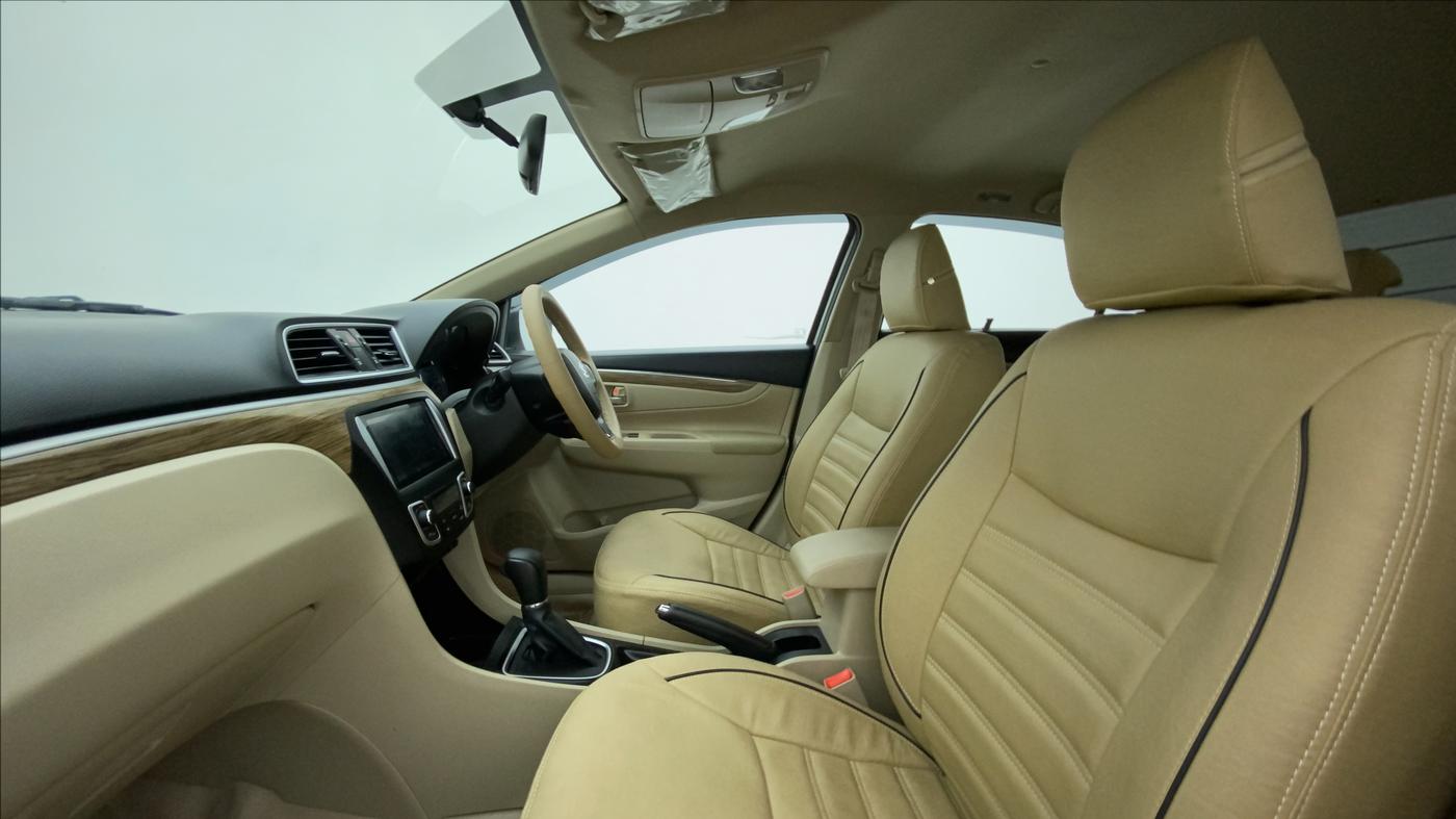 2022 Maruti Ciaz ZETA AT 1.5  SHVS PETROL, Petrol, Automatic, 7,815 km, Right Side Front Door Cabin