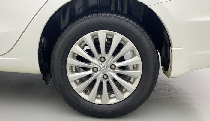 2022 Maruti Ciaz ZETA AT 1.5  SHVS PETROL, Petrol, Automatic, 7,815 km, Left Rear Wheel