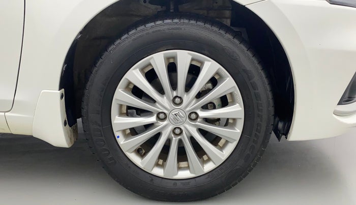 2022 Maruti Ciaz ZETA AT 1.5  SHVS PETROL, Petrol, Automatic, 7,815 km, Right Front Wheel