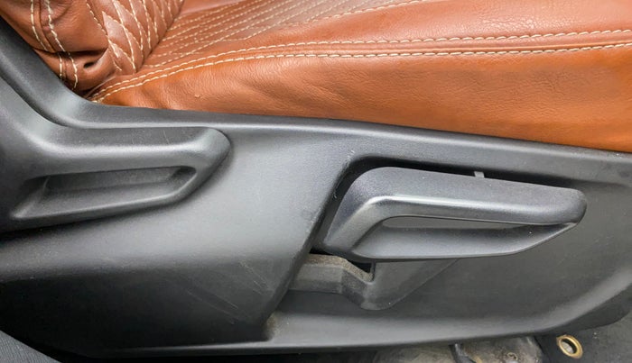 2021 Tata NEXON XZ PLUS PETROL SUNROOF, Petrol, Manual, 56,060 km, Driver Side Adjustment Panel