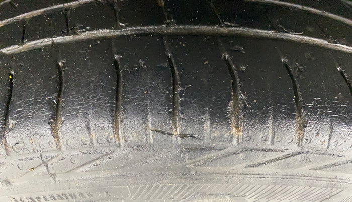 2021 Tata NEXON XZ PLUS PETROL SUNROOF, Petrol, Manual, 56,060 km, Left Front Tyre Tread