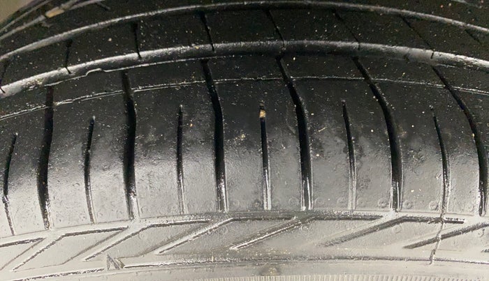 2021 Tata NEXON XZ PLUS PETROL SUNROOF, Petrol, Manual, 56,060 km, Right Rear Tyre Tread