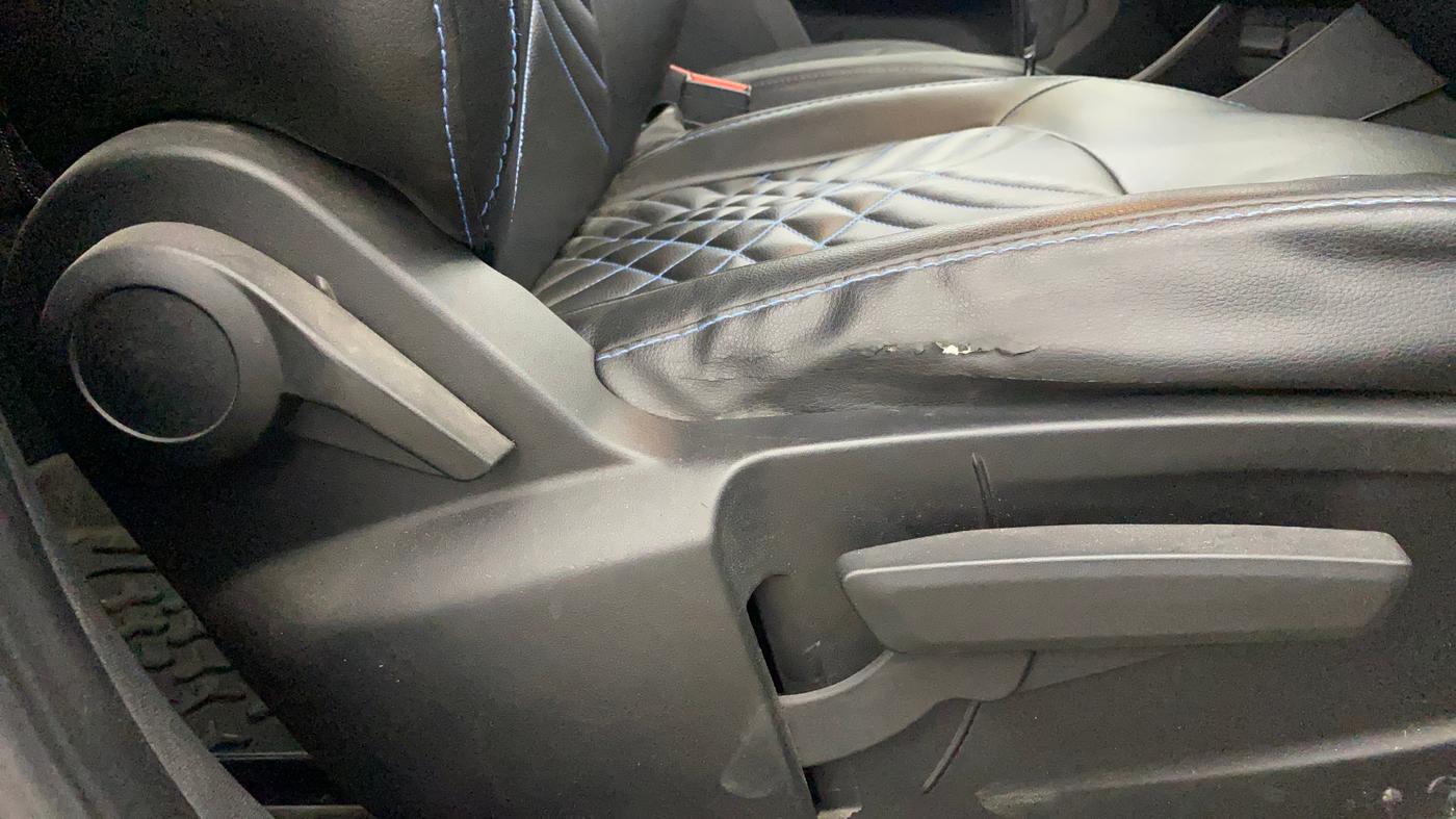 2021 Tata PUNCH CREATIVE  AMT, Petrol, Automatic, 50,148 km, Driver Side Adjustment Panel