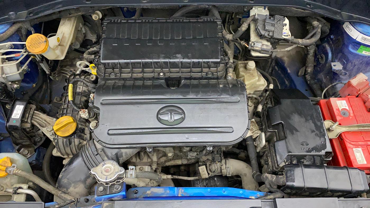 2021 Tata PUNCH CREATIVE  AMT, Petrol, Automatic, 50,148 km, Engine View
