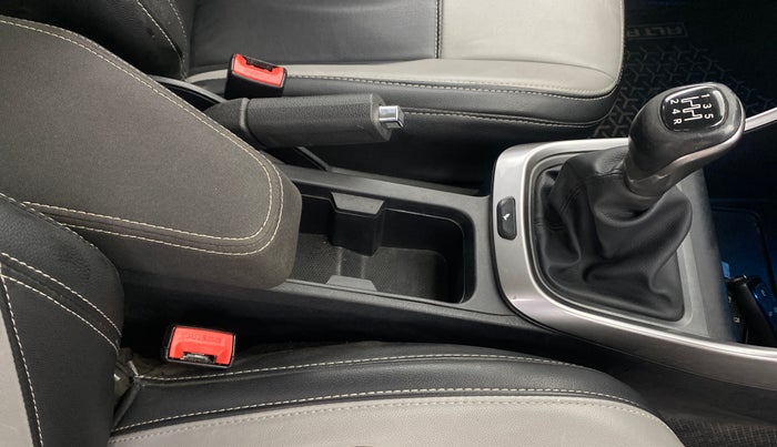 2022 Tata ALTROZ XZ PETROL, Petrol, Manual, 42,656 km, Gear Lever