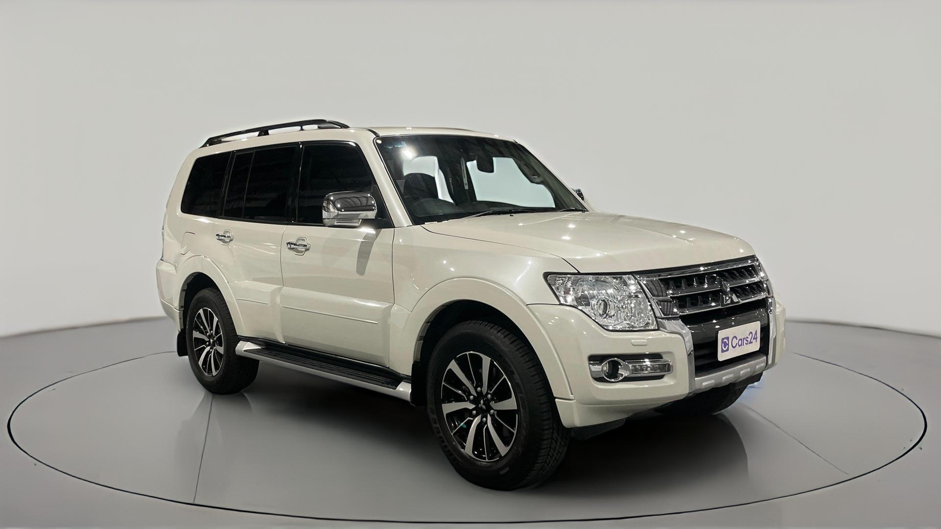 Mitsubishi Pajero image