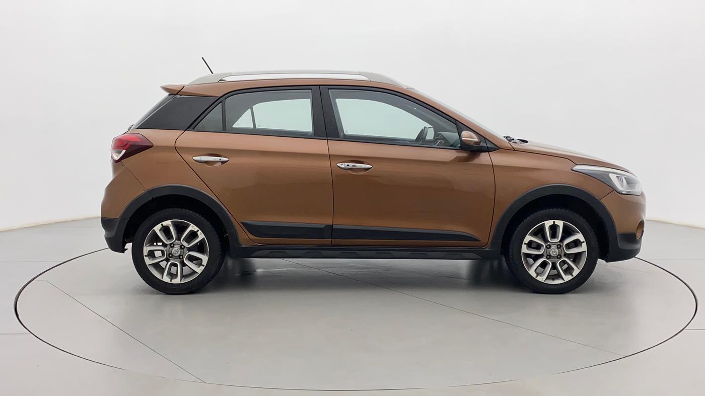 2017 Hyundai i20 Active 1.2 SX, Petrol, Manual, 79,131 km, Right Side View