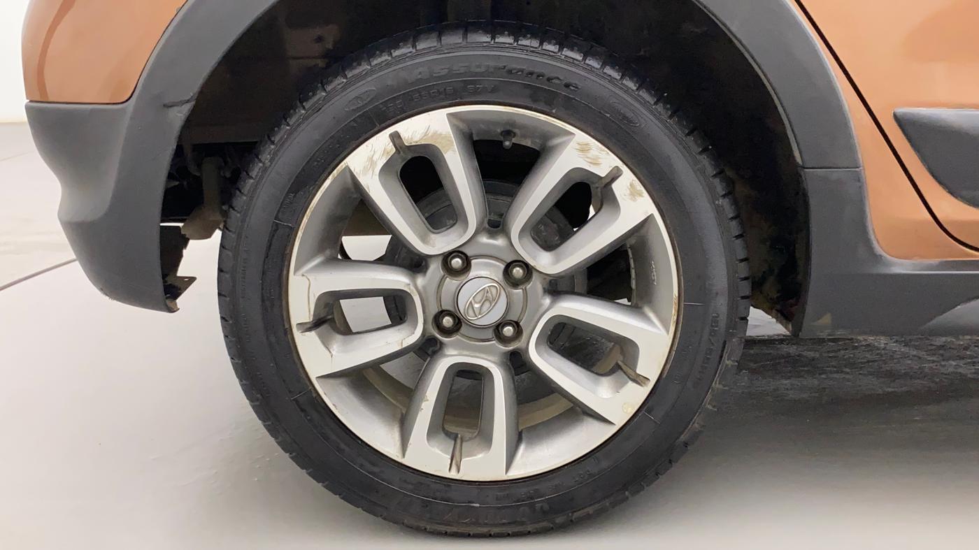 2017 Hyundai i20 Active 1.2 SX, Petrol, Manual, 79,131 km, Right Rear Wheel